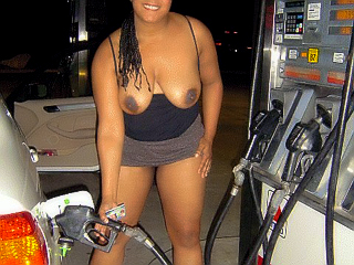 Black moms, private home videos. Get access now!